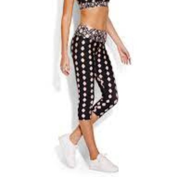 ✅ NWT SEAFOLLY INKA GYPSY 3/4 LEGGINGS SIZE SMALL - Picture 1 of 6
